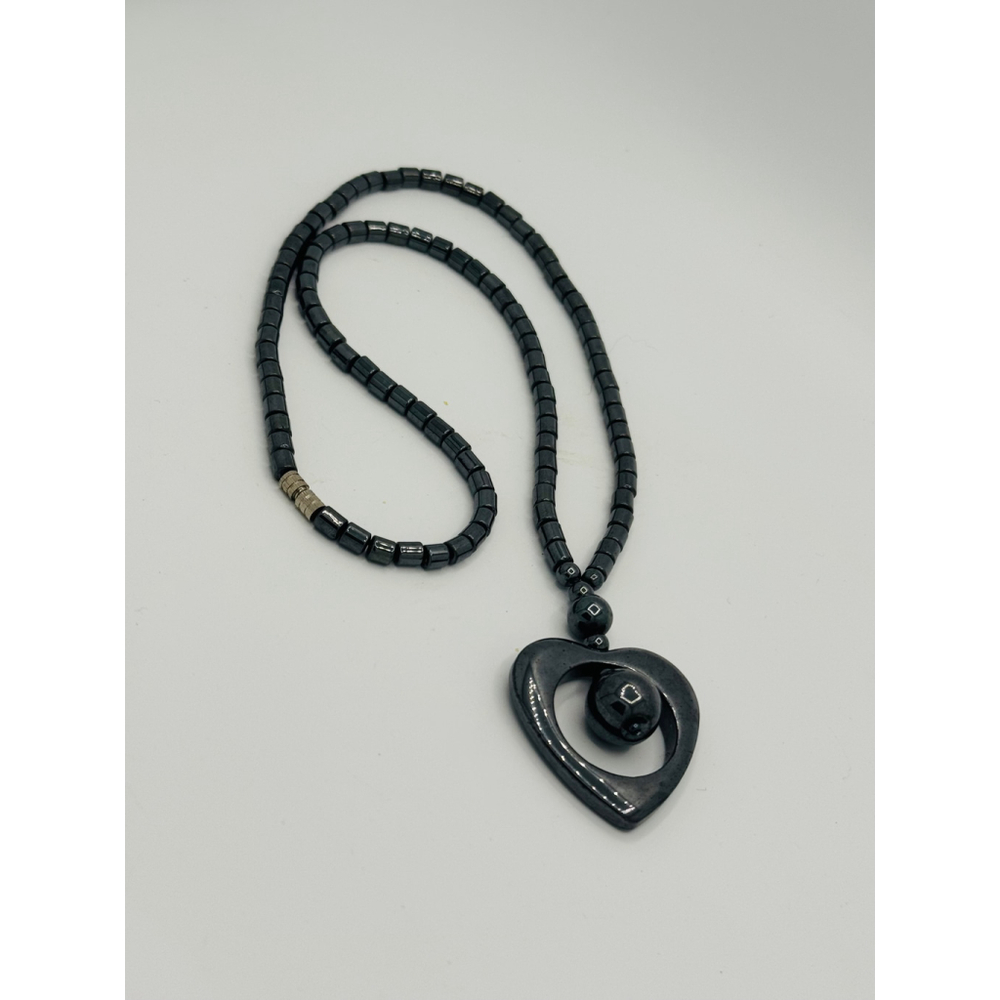Hematite Heart Pendant Necklace Vintage – 17” - Picture 3 of 5
